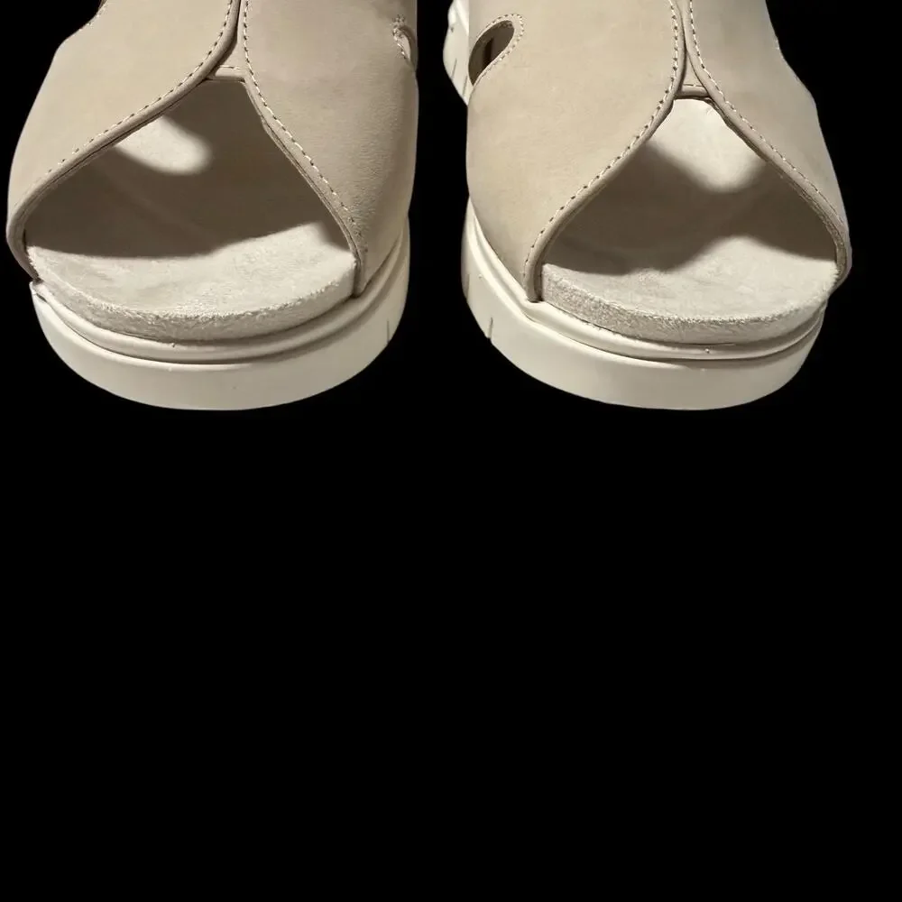 David Tate Madona Women Beige sandals adjustable slingback SZ/ 7 Wide